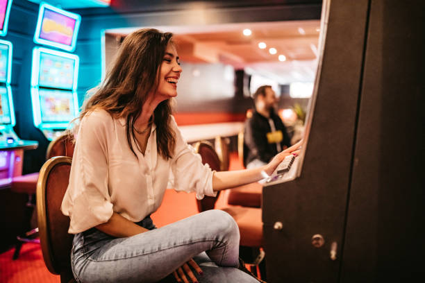 fuji66 Recently Played dashboard showing live football, casino tables, and esports markets
